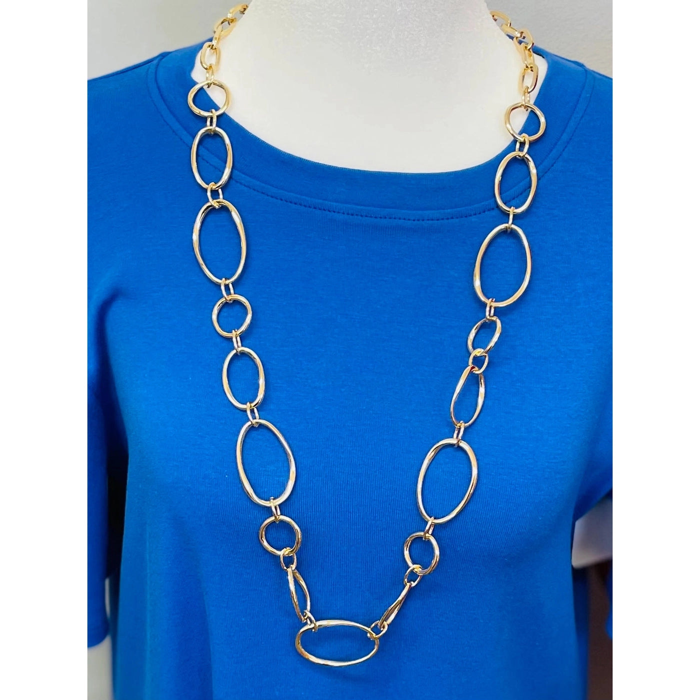 Long Pebble Link Necklace Gold