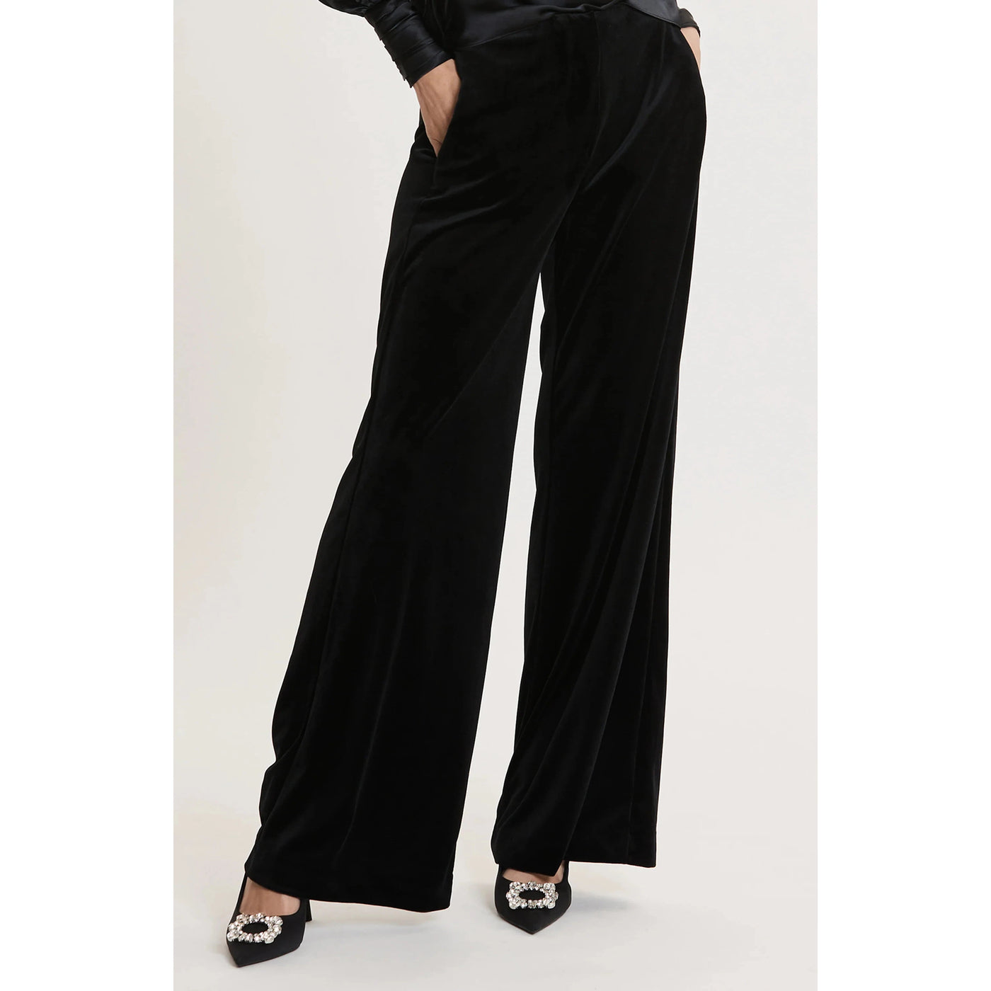 Tyler Boe Kathy Velvet Pant - Black