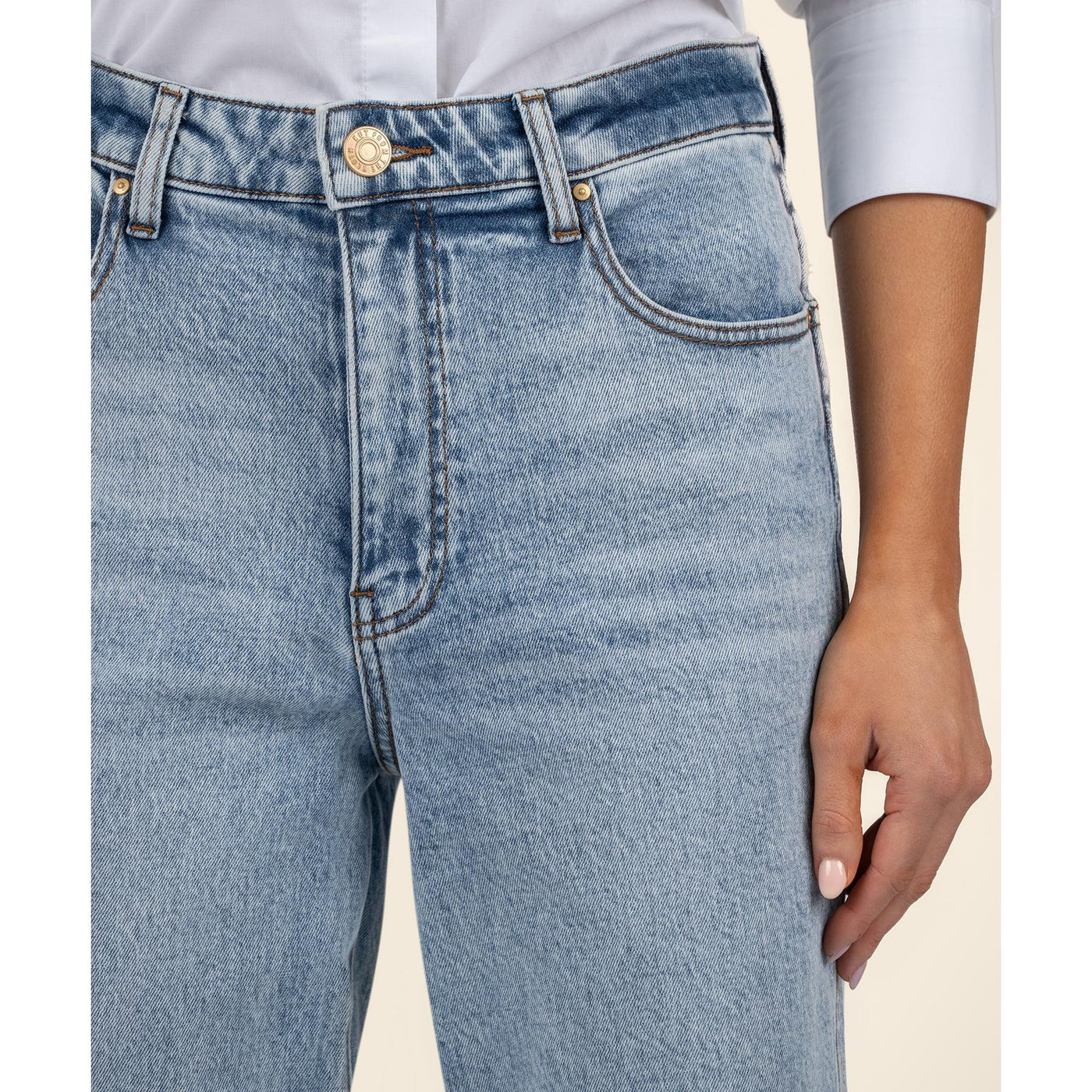 KUT Melissa High Rise Straight Leg - Steadfast Wash