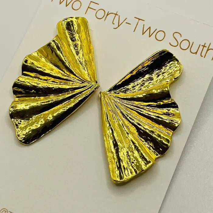 Cinched Fan Earrings Gold